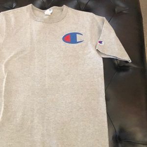 Champion T-shirt